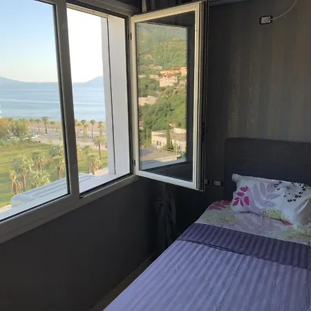 Jana Marina Sea View Apartment Vlore